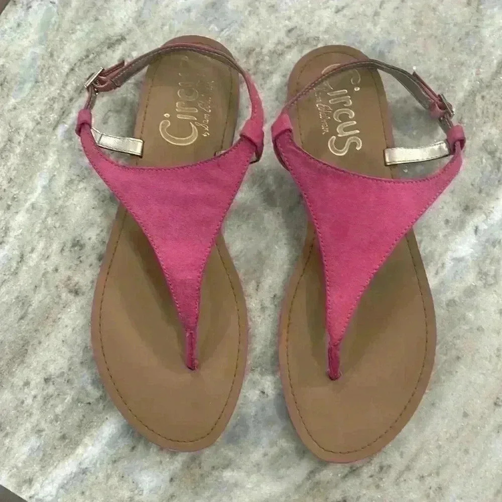 Circus by Sam Edelman sandals thong style hot pink suede. Size 9.5M - Picture 1 of 10
